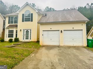 2702 Rambling Way, Lithonia, GA 30058