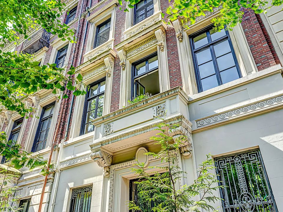 1st image of 28 W 74th St #2BC