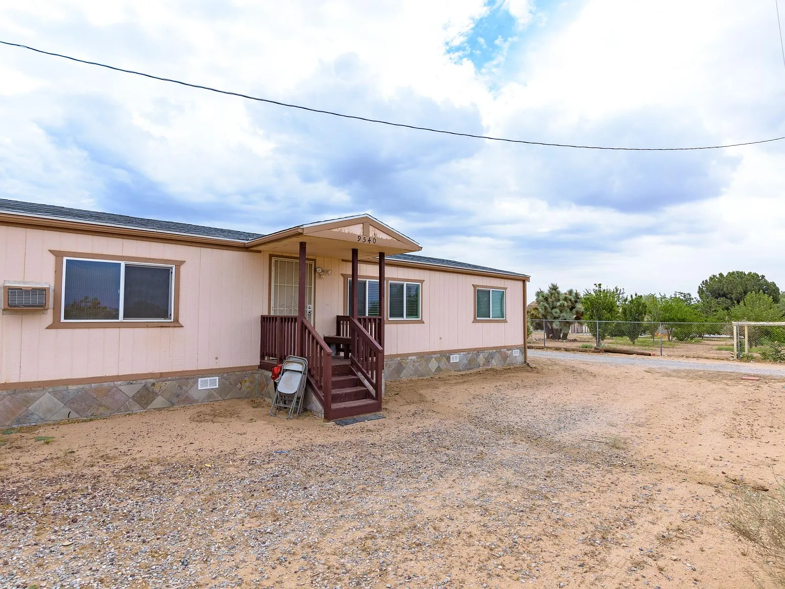 3 bed, 1680 sqft, $2,000 — Photo 3