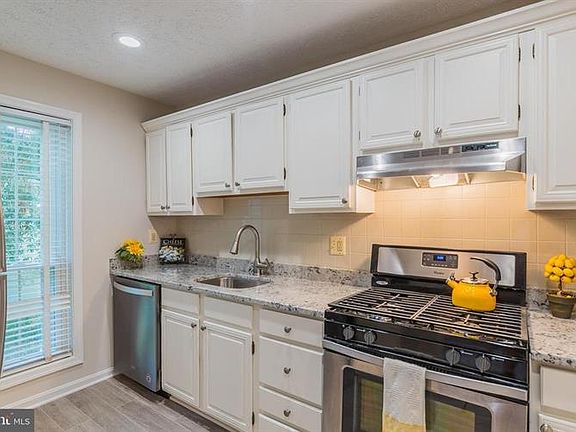 5th image of 12182 Cardamom Dr #12182