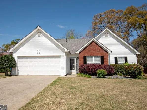 302 Shenandoah Cir, Winder, GA 30680