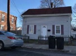 1824 River St, Hyde Park, MA 02136