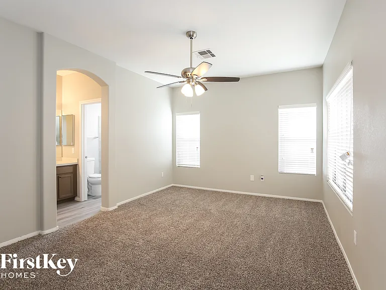 4641 Possum Berry Ln — Photo 7