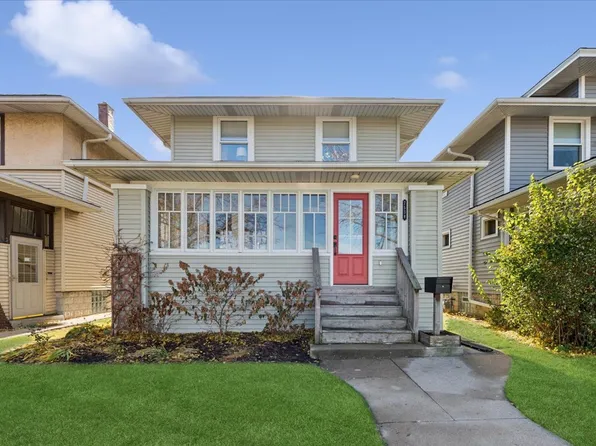 7538 Harrison St, Forest Park, IL 60130