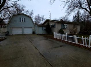 6415 N Belsay Rd, Flint, MI