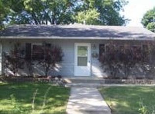 816 W 18th St, Sterling, IL 61081