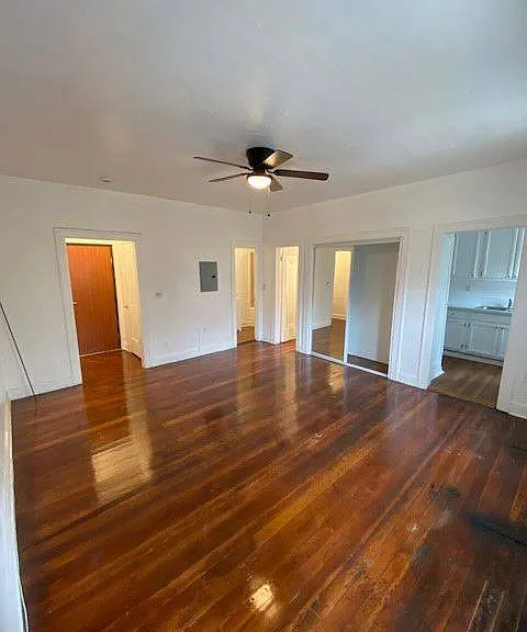 673 Shatto Place — Photo 6