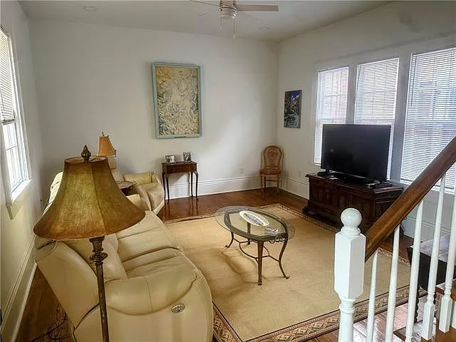 922 Kerlerec St #B — Photo 8