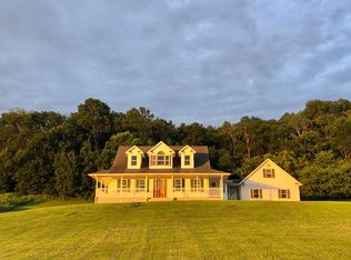 N6576 Forest Ct, Holmen, WI 54636