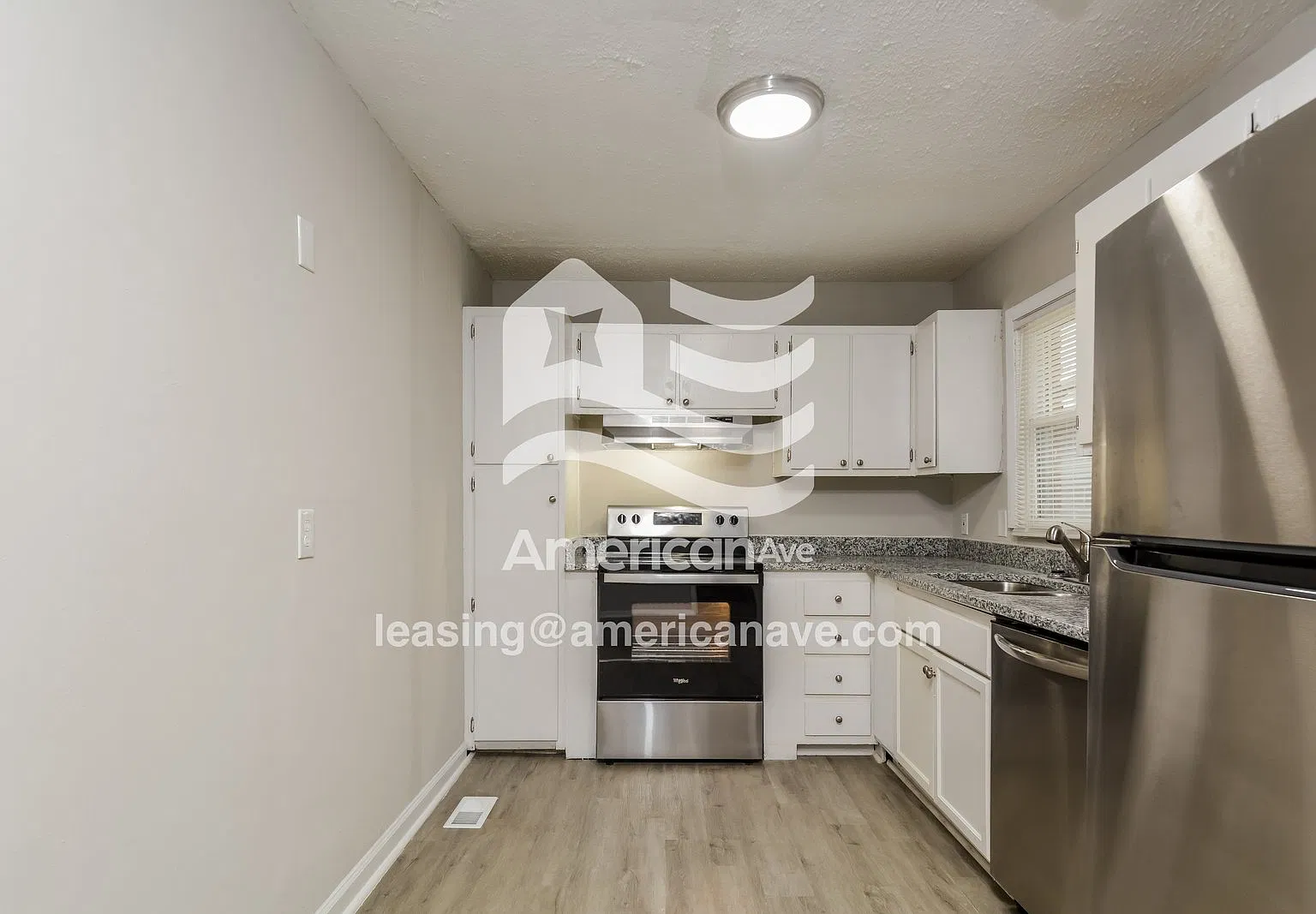 4 bed, 2.0 bath, 1416 sqft, $2,049 — Photo 3