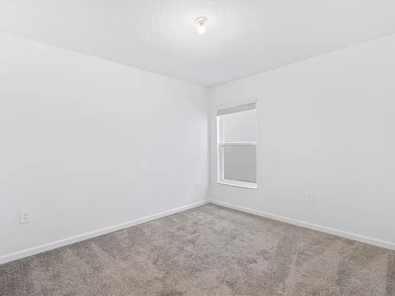 1011 John Jacob Rd — Photo 7