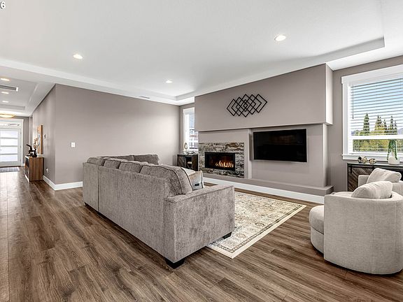 2nd image of 1601 S 46th Pl