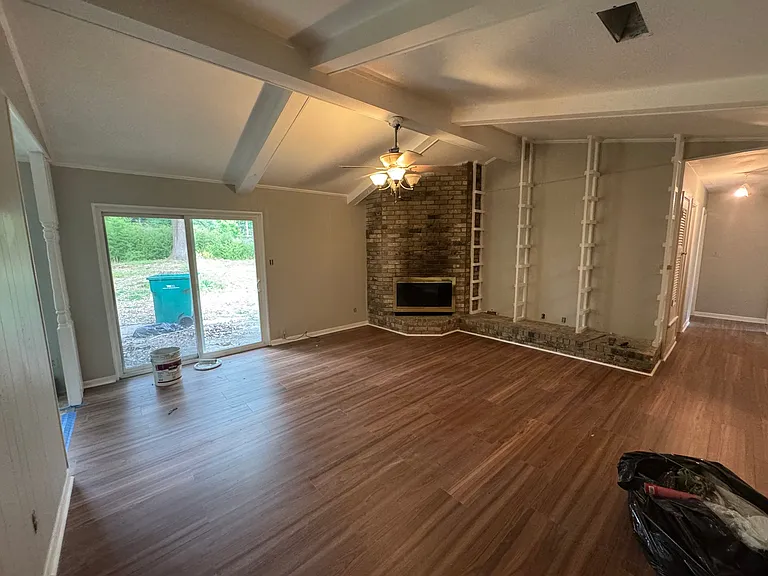 3514 Sabine Ave — Photo 8