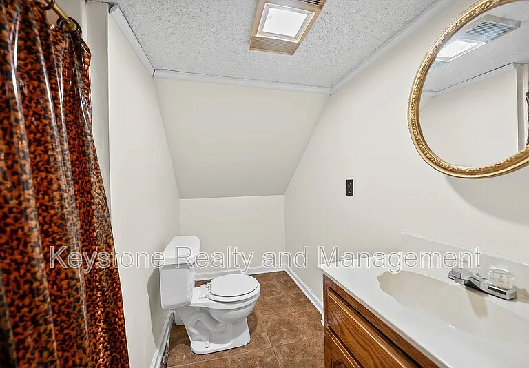 1340 Donelson Pkwy — Photo 14