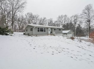 3215 Nelson Rd, Sun Prairie, WI 53590