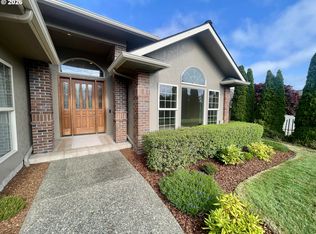 2180 Hayes St, North Bend, OR 97459