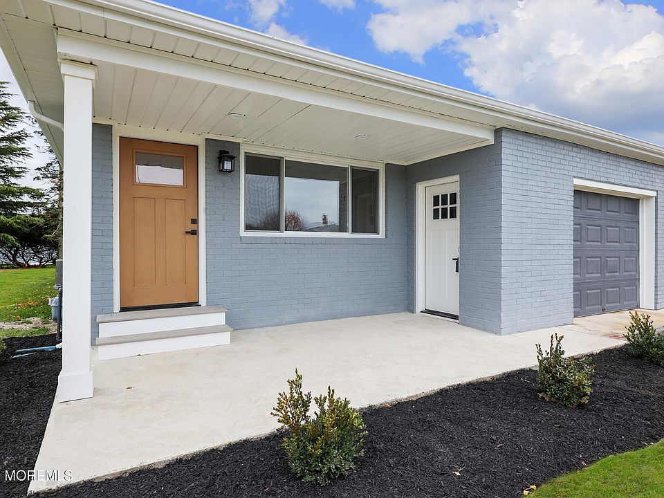 1st image of 7 Santa Fe Court