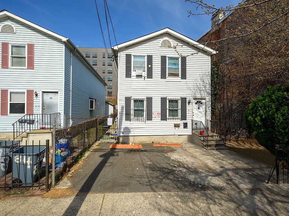 82 Jewett Ave, Jersey City, NJ 07304 MLS 240005239 Zillow
