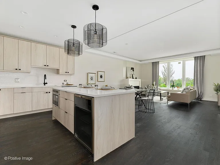 6911 N Western Ave #1N — Photo 24
