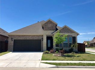 5500 Annie Creek Rd, Fort Worth, TX 76126