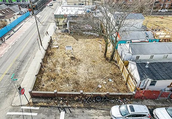 2nd image of 100-02 Rockaway Beach Blvd