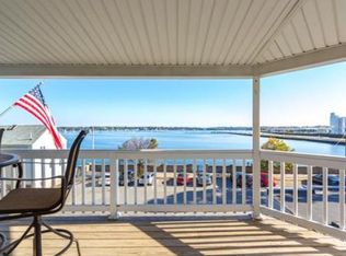 40 Daniels St #3, Salem, MA 01970