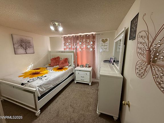 3rd image of 1585 Mescalero Ave