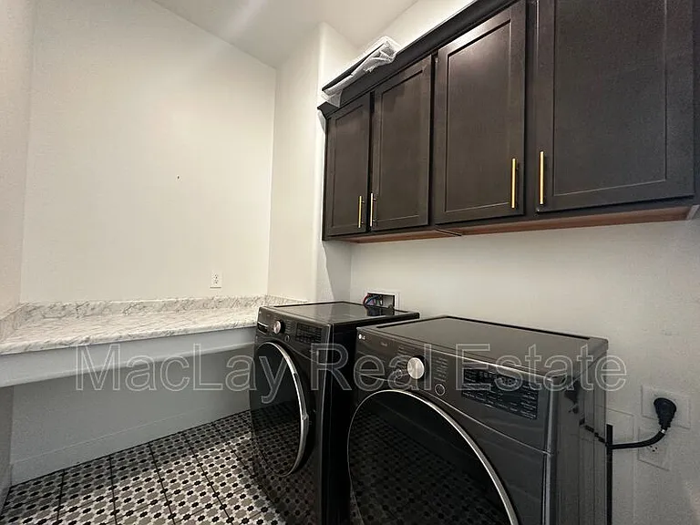 1979 W Lariat Ln — Photo 19