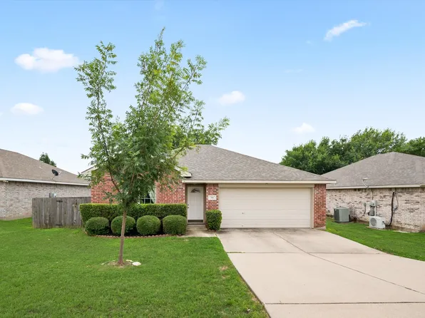 516 Stirling Rd, Rhome, TX 76078