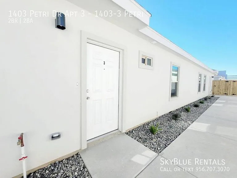 1403 Petri Dr #3 — Photo 2