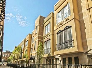 909 W Ohio St UNIT 1, Chicago, IL 60642