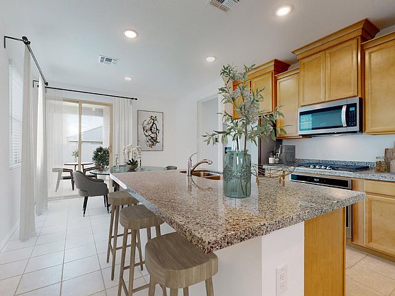 4th image of 40629 W Sunland Dr #Htgvyj