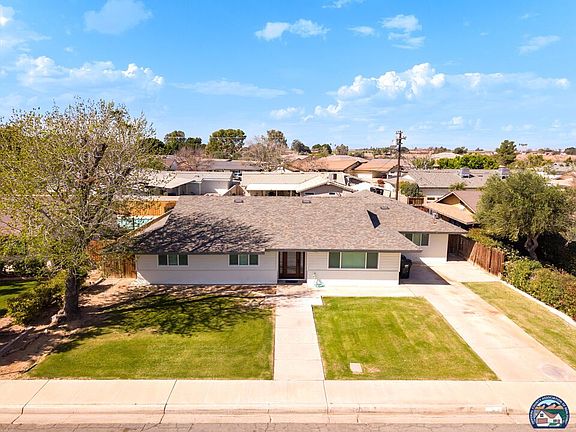 5th image of 379 Terrace Cir