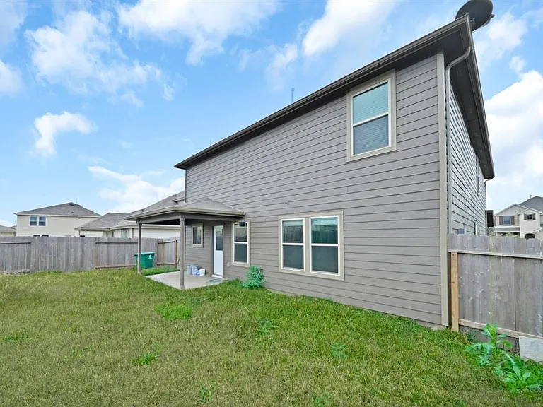 2615 Morning Meadow Dr — Photo 16