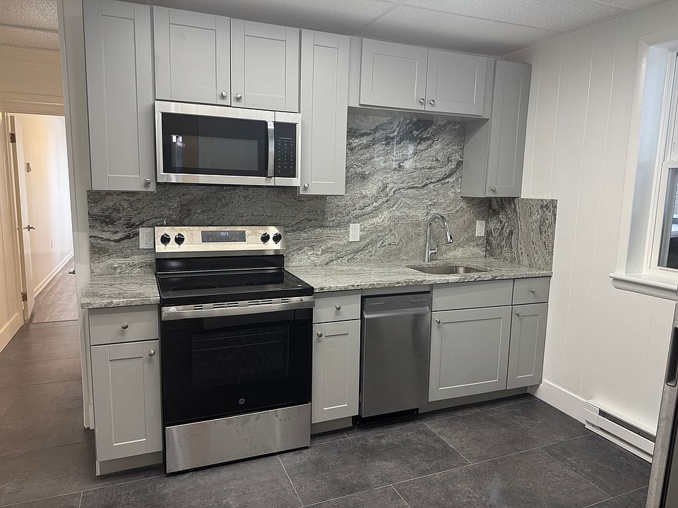 1st image of 132-134 S 7th St #2