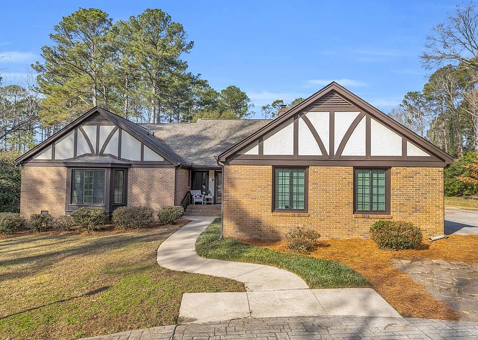 1st image of 136 Gatewood Dr