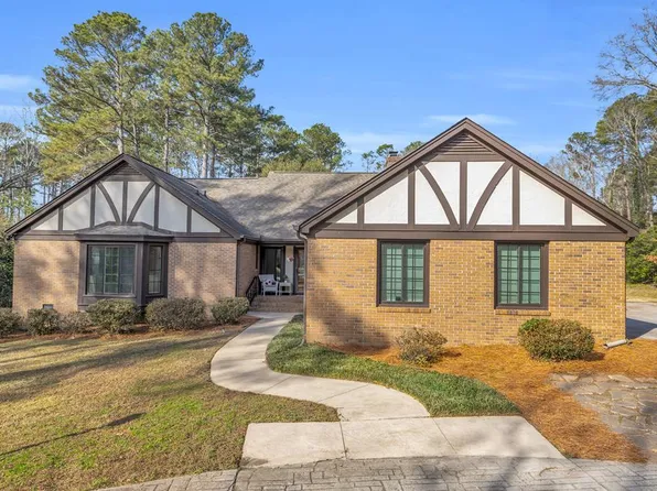 136 Gatewood Dr, Greenwood, SC 29646