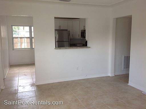 1st image of 1556 56th Ave N