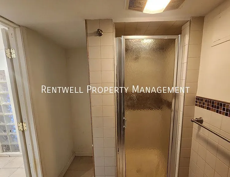 114 N Cedar Ln — Photo 24