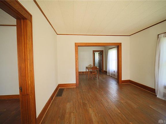 4th image of 612 Michigan Ave