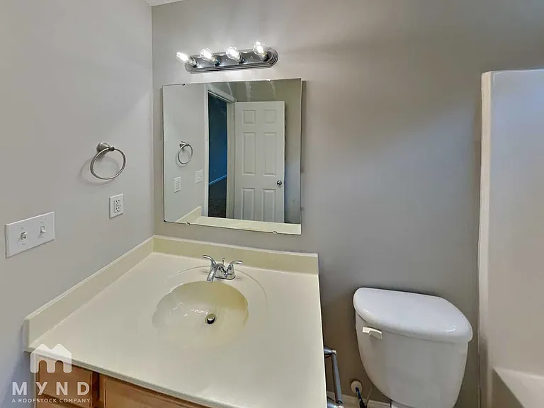 3130 Ernest Russell Ct — Photo 19