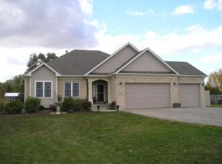 9583 Richardson Rd, Spring Grove, IL 60081