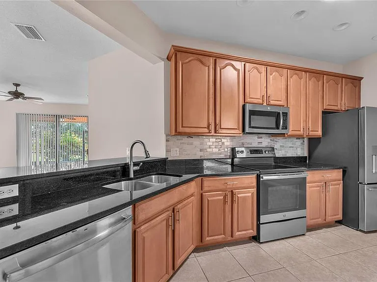 107 Shell Falls Dr — Photo 14