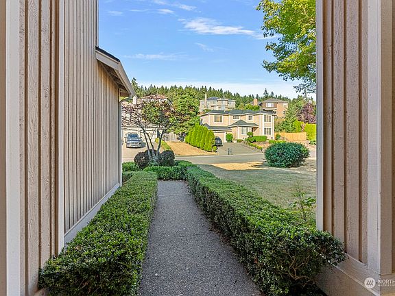 3rd image of 8023 119th Ave SE