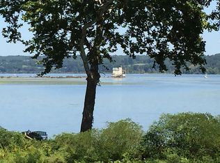 142 Riverview, Port Ewen, NY 12466