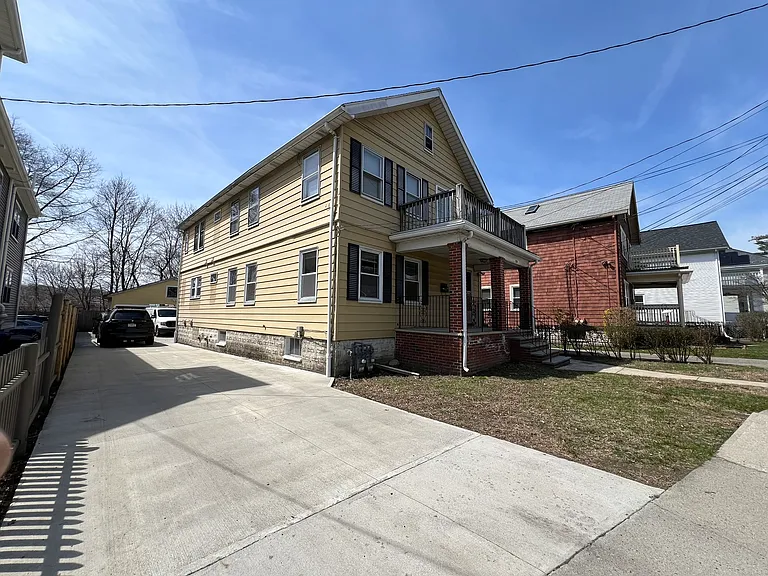 154 Summer St #2 — Photo 16