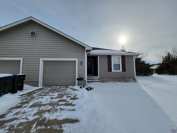 3rd image of 3503/3505 SE Taurus Ave