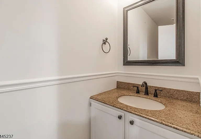 3 Tory Ct — Photo 17