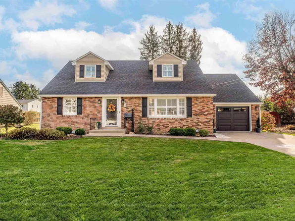 652 Lashley St, Morgantown, WV 26505