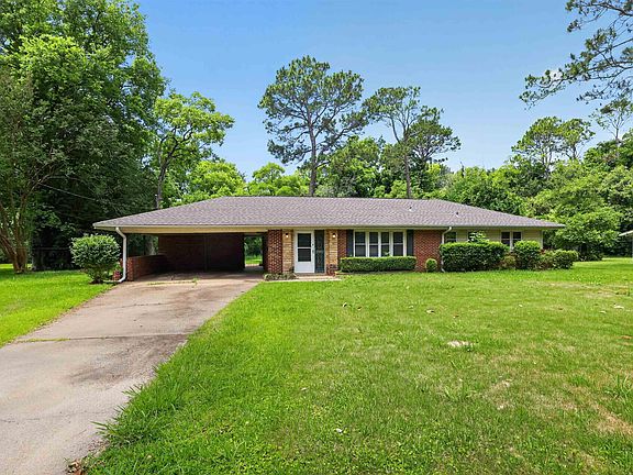 3rd image of 2758 S Colonial Dr